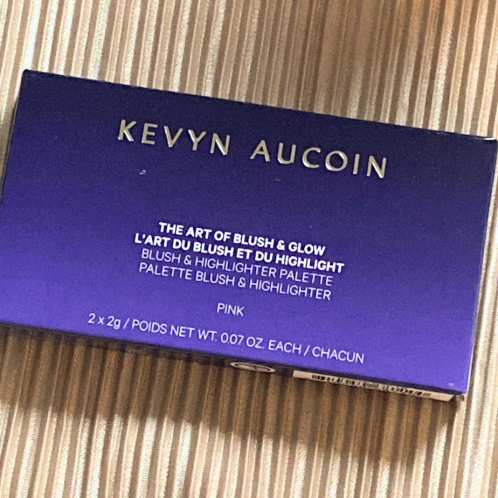 Kevyn Aucoin Pink Blush & Highlighter Palette - The Art of Blush & Glow